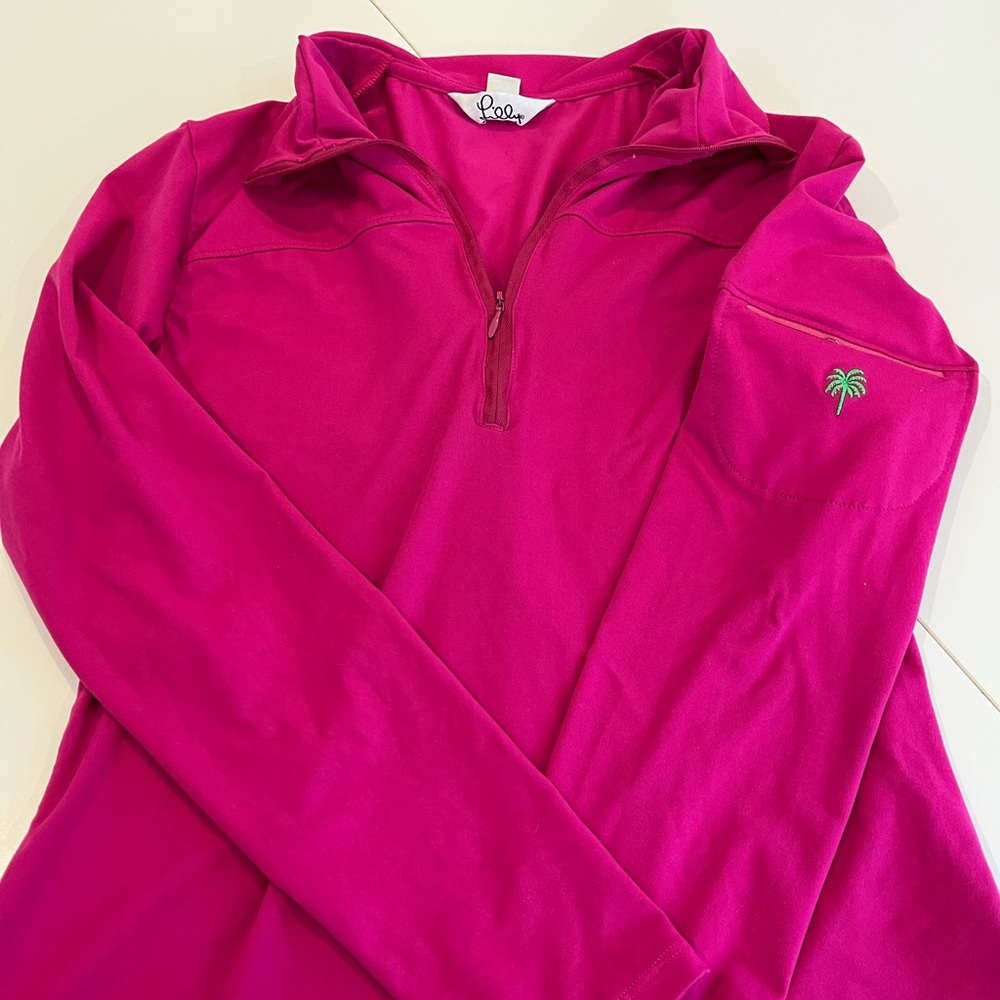 Lilly Pulitzer hot pink long sleeve athletic top. Size M.